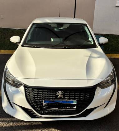 PEUGEOT 208 1.6 16V FLEX LIKE MANUAL PEUGEOT 208 1.6 16V FLEX LIKE MANUAL
